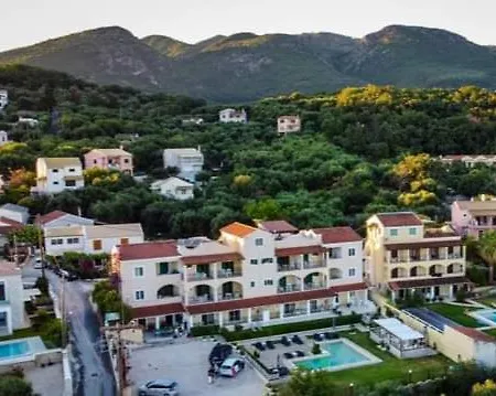 Catamaran Corfu 3* أخارافي