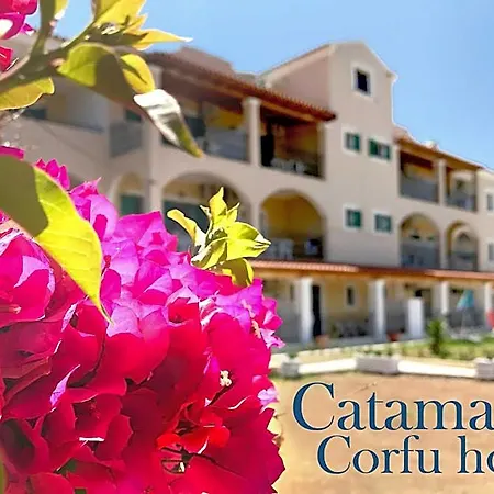 Catamaran Corfu מלון דירות אצ'ארבי